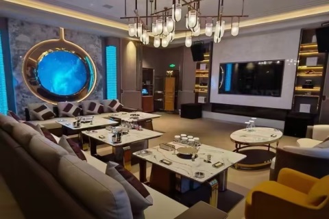 宣城PHEPE菲芘酒吧高端夜店招聘女营销模特,可靠团队直招轻