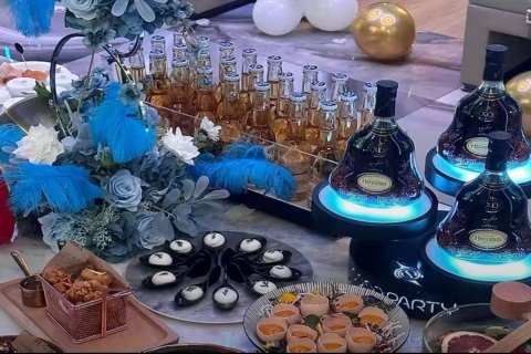 宣城JDPLUS招聘演员-梦想舞台已准备好等你绽放光芒